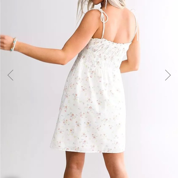 Wrangler x Billabong Damsel floral-print cotton-blend mini dress - Picture 4 of 12